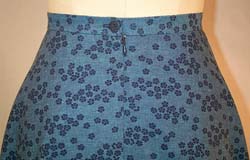 Zipper Detail - Center Back